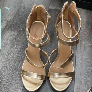 Anne Michelle Stileto Pump Heels Gold